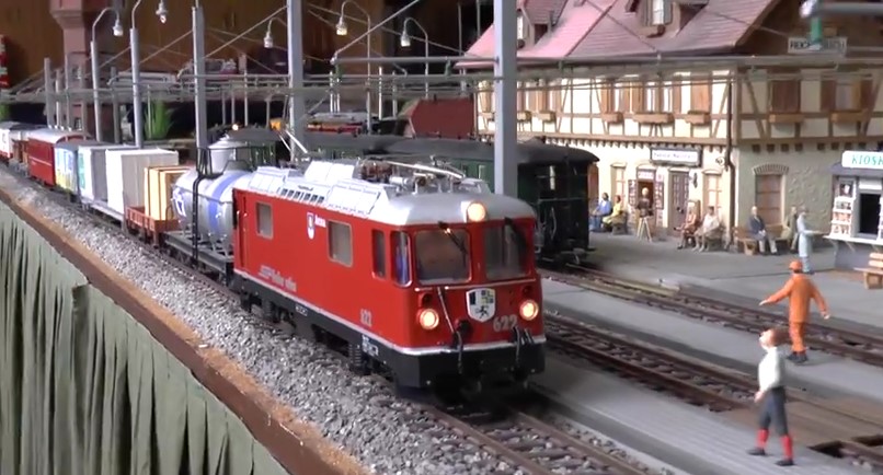 Ge 4/4 II der RhB - Modell von LGB auf der Clubanlage am 02.06.2018 zu den Sommerfahrtagen