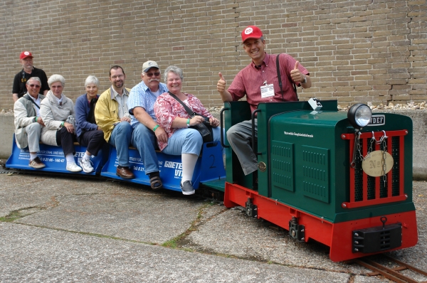 John Rogers von LGB-Tours zu Gast auf unserer 7 1/4 Zoll Anlage mit seiner Reisegruppe aus USA