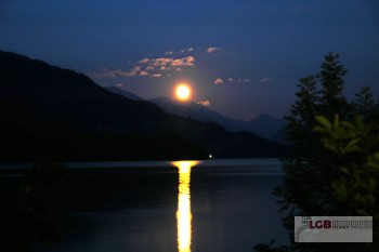 anklicken und zur Bildergalerie Mondsee gelangen. 