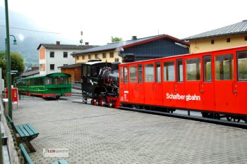 Willkommen am Mondsee 2007 in sterreich. Heimat vieler Schmalspurbahnen und der Lotus Lokstation von Marion Htzel !