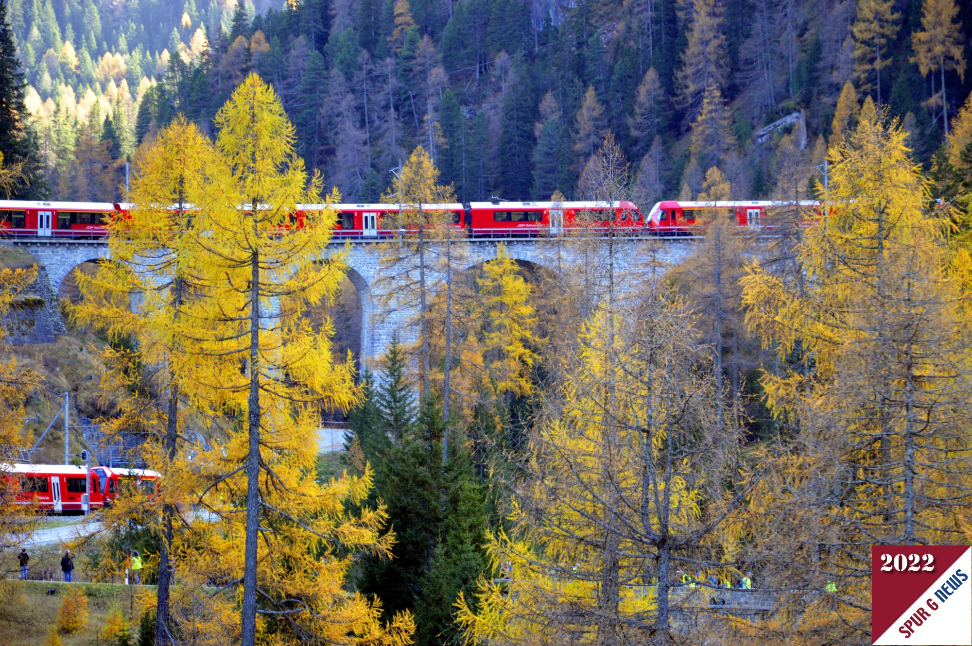 Ein besonderes Programm ist nicht vorgesehen. Vom Weltrekordversuch der Rhtischen Bahn, der geglckt ist, wird sicherlich unser Mitglied Reinhard Schnabel berichten. 